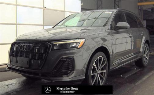 2025 Audi Q7 45 Premium Plus