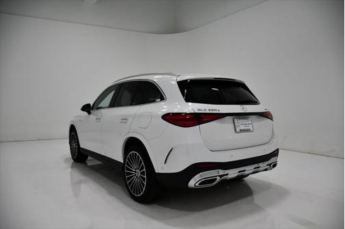 2025 Mercedes-Benz GLC 350e Base