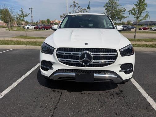 Polar White 2024 Mercedes-Benz GLE 450 Plug-In Hybrid 4MATIC