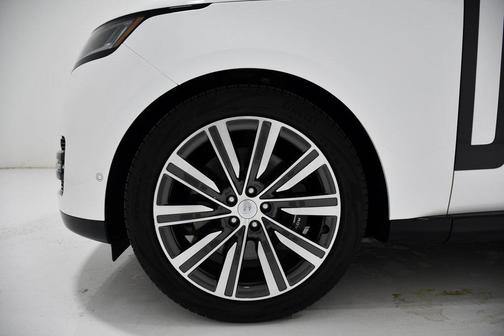 2023 Land Rover Range Rover P530 SE