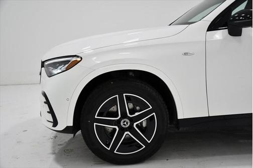 2025 Mercedes-Benz GLC 350e Base