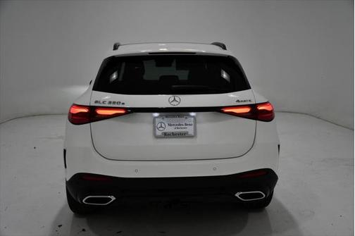 2025 Mercedes-Benz GLC 350e Base