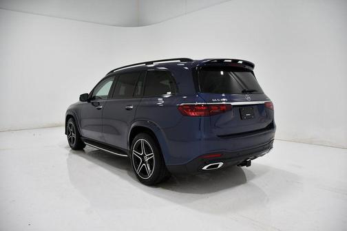 2026 Mercedes-Benz GLS 450 4MATIC