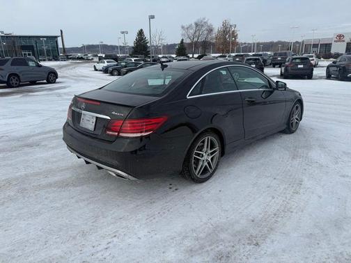 2016 Mercedes-Benz E-Class 4MATIC