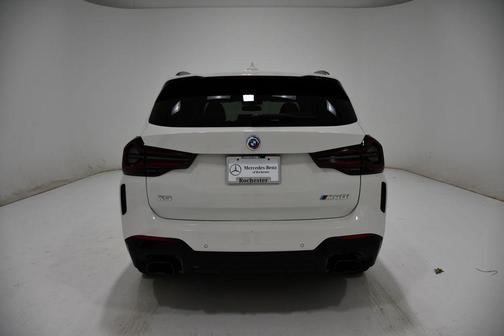 Alpine White 2023 BMW X3 M40i