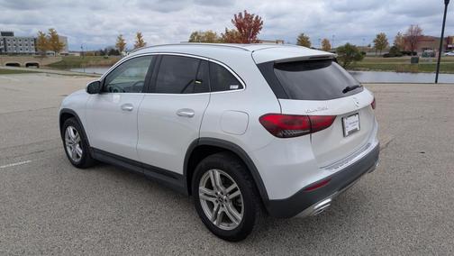 2021 Mercedes-Benz GLA 250 Base 4MATIC