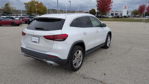 2021 Mercedes-Benz GLA 250 Base 4MATIC