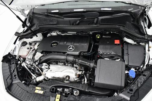 2021 Mercedes-Benz GLA 250 Base 4MATIC