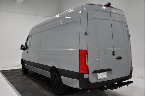 2025 Mercedes-Benz Sprinter 2500 High Roof