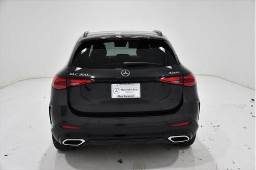 2025 Mercedes-Benz GLC 350e Base