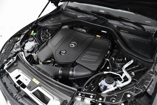 2025 Mercedes-Benz GLC 350e Base