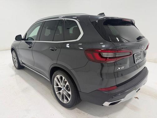 2022 BMW X5 PHEV xDrive45e