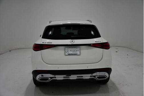 2025 Mercedes-Benz GLC 300 4MATIC