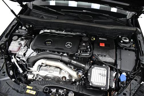 2024 Mercedes-Benz GLB 250 4MATIC