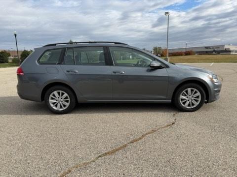 2017 Volkswagen Golf SportWagen TSI S