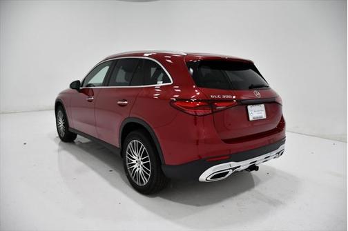 2025 Mercedes-Benz GLC 300 4MATIC