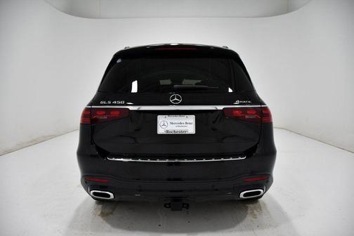 2026 Mercedes-Benz GLS 450 4MATIC