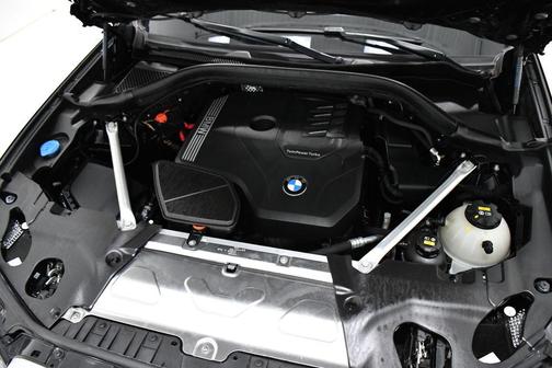 2023 BMW X4 xDrive30i