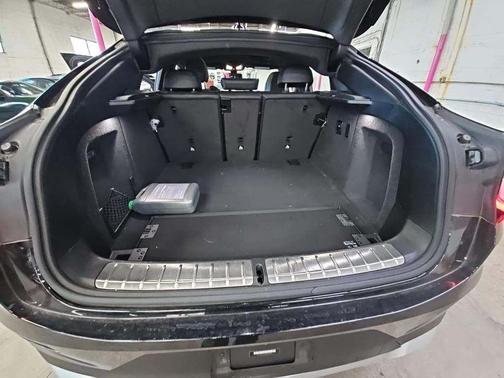 2023 BMW X4 xDrive30i