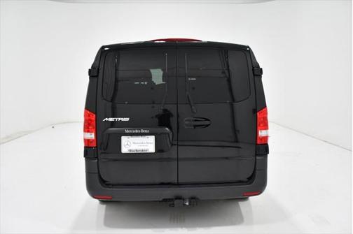 2023 Mercedes-Benz Metris Base