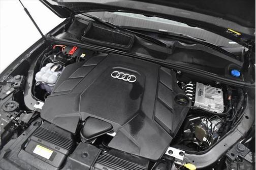 2021 Audi Q7 55 Premium Plus