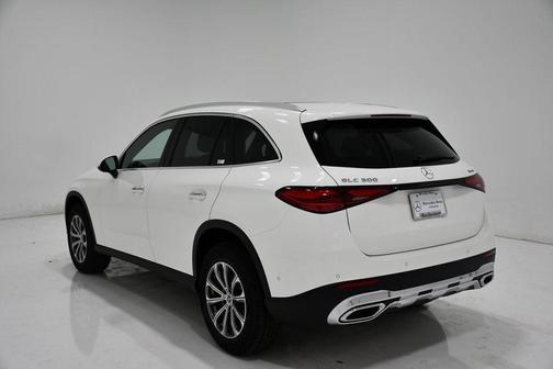 2025 Mercedes-Benz GLC 300 4MATIC
