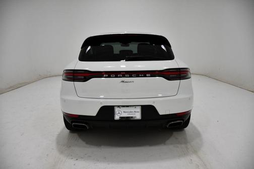 White 2021 Porsche Macan Macan
