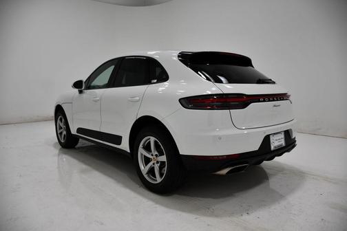White 2021 Porsche Macan Macan
