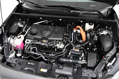 2024 Toyota RAV4 Hybrid SE