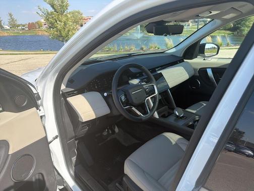 2024 Land Rover Discovery Sport Core S