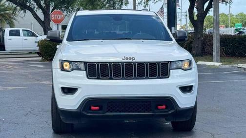 Bright White Clearcoat 2017 Jeep Grand Cherokee Trailhawk