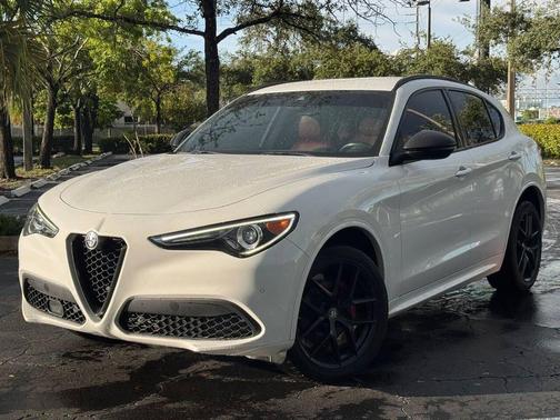 2020 Alfa Romeo Stelvio Ti Sport
