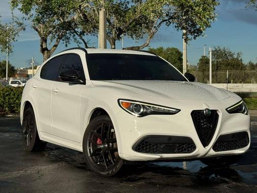 2020 Alfa Romeo Stelvio Ti Sport