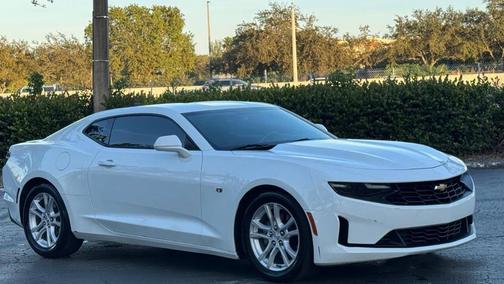 2019 Chevrolet Camaro 1LS