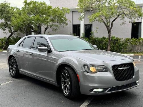 2018 Chrysler 300 S