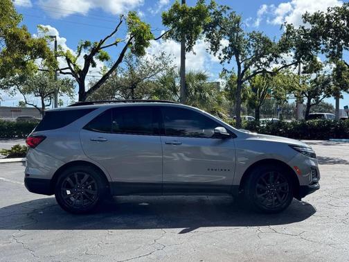 2023 Chevrolet Equinox FWD RS