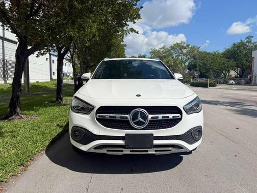 2021 Mercedes-Benz GLA 250 Base 4MATIC