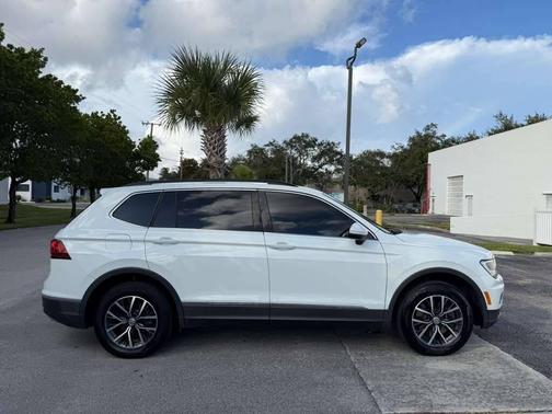 2020 Volkswagen Tiguan 2.0T SE