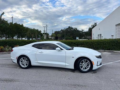 2021 Chevrolet Camaro 1LS