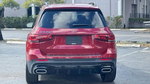 2022 Mercedes-Benz GLB 250 4MATIC