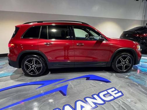 MANUFAKTUR Patagonia Red Metallic 2022 Mercedes-Benz GLB 250 4MATIC