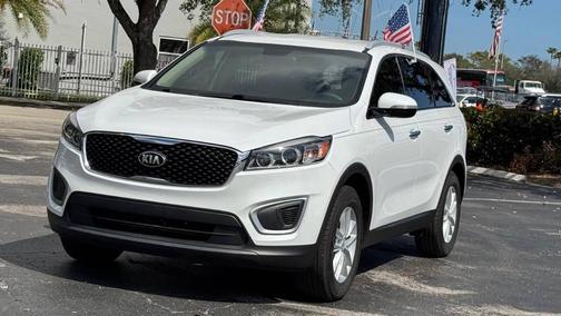 2017 Kia Sorento LX