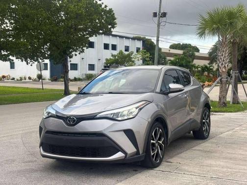 2020 Toyota C-HR XLE