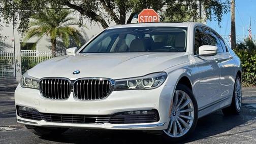 2017 BMW 740 740i 4dr Sedan