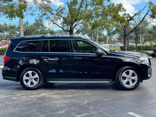 2017 Mercedes-Benz GLS 450 4MATIC