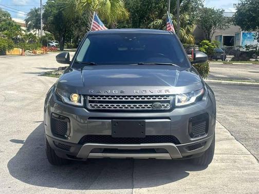 Carpathian Grey Metallic 2019 Land Rover Range Rover Evoque SE