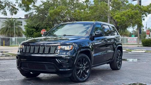 2018 Jeep Grand Cherokee Altitude