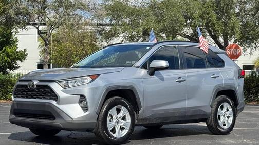 2019 Toyota RAV4 XLE