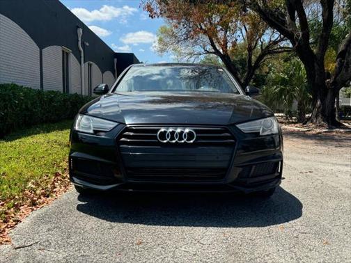 2019 Audi A4 40 Titanium Premium