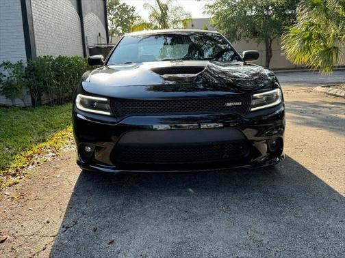 2017 Dodge Charger SE